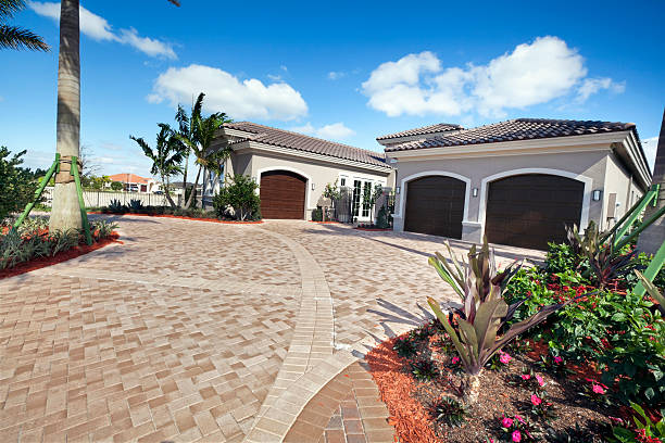 Best Permeable Paver Driveways in Kingsland, TX